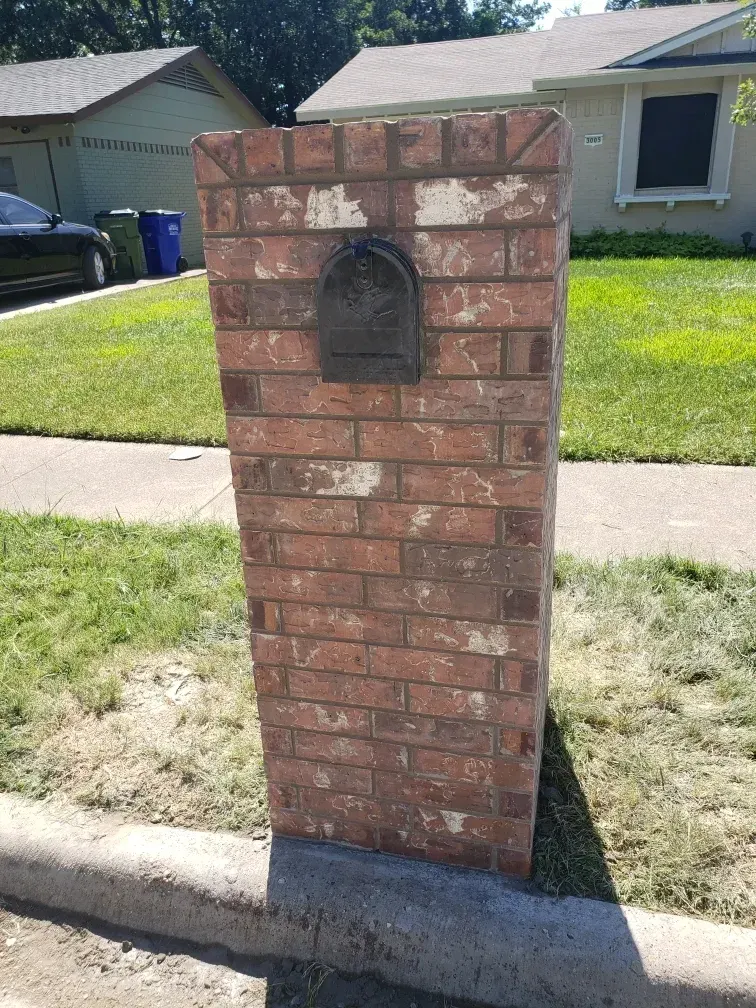 Custom brick mailbox